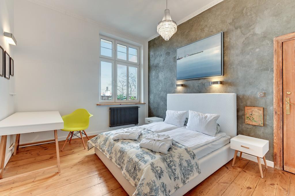 Lion Apartments - Family Stay Sopot Esterno foto
